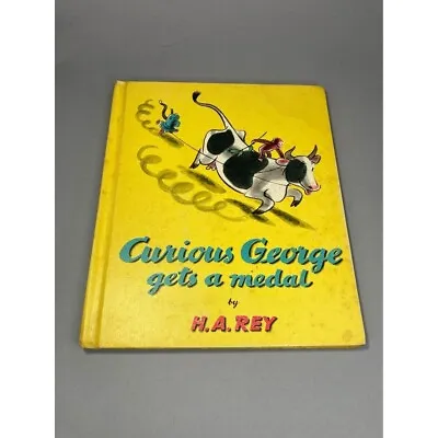 Vintage Book 1957 Curious George Gets A Medal 1st Edition 7th Print • $18