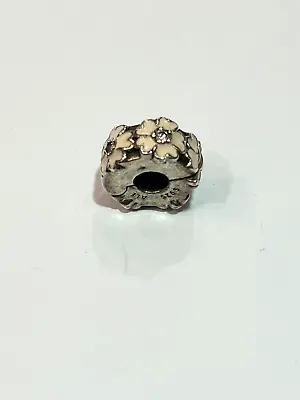 Genuine Pandora Flower Clip • £10