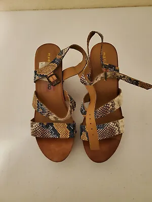 Womens - Madden Girl - Wedge Sandals - Size 8 • $20.69