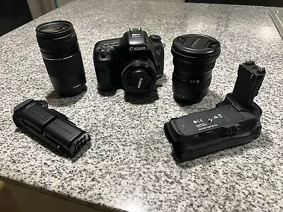 Canon EOS 7D Mark II 20.2MP Digital SLR Camera - Black Bundle Kit • $365