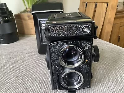 Yashica  Mat-124G TLR Medium Format Camera Film Tested Please Read. • £300