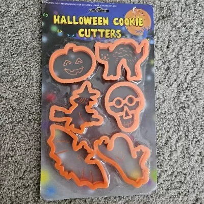 VTG Halloween Cookie Cutters 6 Pcs. NIP Bat Ghost Witch Skull Cat Pumpkin • $9.99