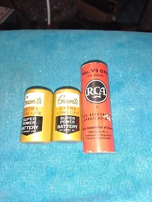 W.T. GRANT  D  CELL FLASHLIGHT BATTERIES & RCA VSO70 CELL F/ ZENITH TRANSOCEANIC • $34.99