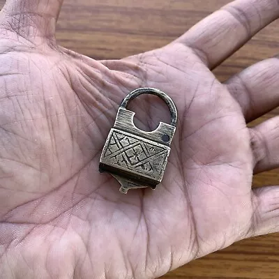 18th C Brass Small Or Miniature Padlock Or Lock With SCREW TYPE Key Decorative. • $67.50