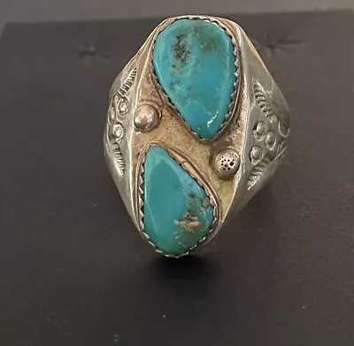 Vintage Navajo Natural Turquoise  Sterling  Ring Size 11 • $84