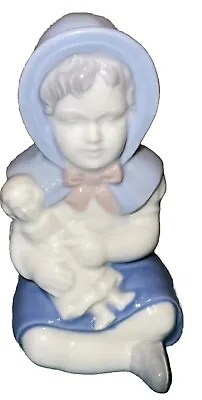 Vintage Porzellan Porcelain Figurine West Germany Girl With Doll Fun • $16.25