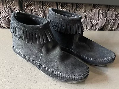 Minnetonka Moccasins Women's 289 Back Zip Hard Sole Boot Suede Black Size 6.5 • $14.99