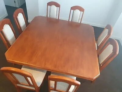 $400 • Buy Solid Oak Dining Table + 8 Chairs