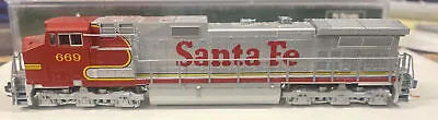 $149.95 • Buy N Scale DCC Ready KATO 176-3507 Engine Locomotive C44-9W Santa Fe ATSF #669