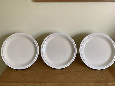 Hornsea Fleur White 10” Dinner Plates X 3 Vintage Condition • £6