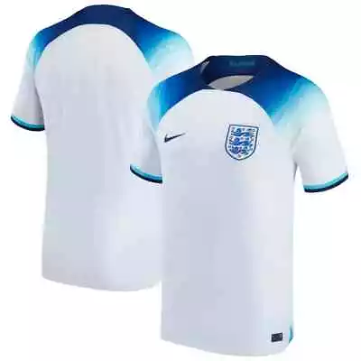 £15 • Buy Brand New Mens England Home Football Shirt SIZE SMALL