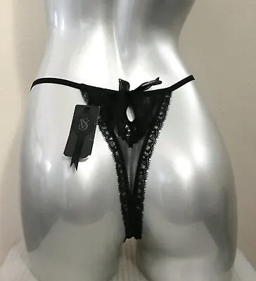 Nwt Victorias Secret Designer Collection Bows & Keyhole Thong V String Panty L • $22.99