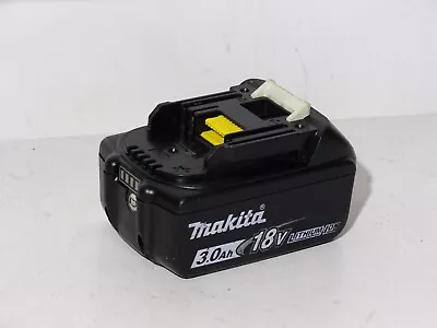 Makita BL1830B 18V 3.0Ah 54WH Lithium Battery Full Working Oder • £19