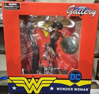 Dark Nights: Metal - Wonder Woman DC Gallery 9” PVC Diorama Statue Diamond • $45