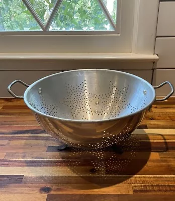 1950'S 7 Star Colander Strainer Aluminum Footed W/ Handles  10.5   W/O HANDLES • $26.99