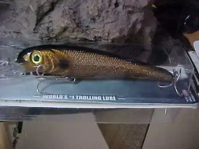 Mann's (NEW)Textured Stretch 30+ BIGFISH Trolling Lure T30-40 Color GOLD/BLACK • $29.50