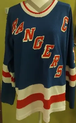 VINTAGE NY Rangers Mark Messier #11 Blue CCM Men's Size 48    C  Jersey • $49.97