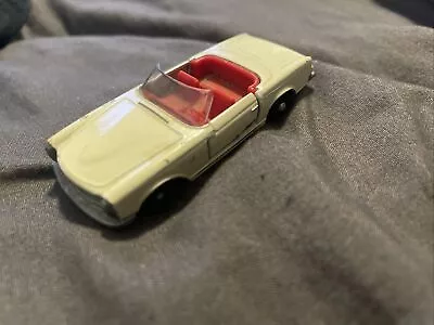 Vintage Matchbox Lesney #27 - White Mercedes 230 SL - With Windshield! • $7.99