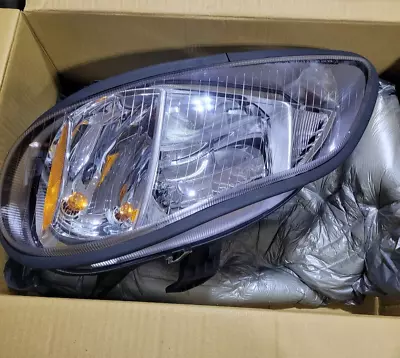 Dorman 888-5204 Freightliner M2 106 2003-2023 Driver Side Headlight Assembly • $103.99