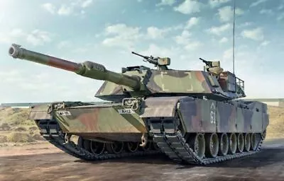1/35 M1A1 Abrams Tank • $58.35