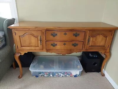 $5000 • Buy Full Dinning Room Set: Pennsylvania House Furniture Queen Ann Style