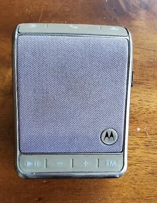 Motorola Roadster 2 Bluetooth In-Car Speakerphone  TX710 With FM Radio • $18.99