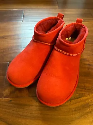 Authentic UGG Classic Ultra Mini Ankle Boots Ribbon Red Sz 7 • $41