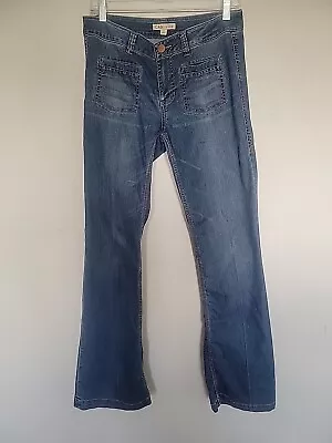 CAbi Flared Leg Jeans Size 6. 33 Inseam • $9.96