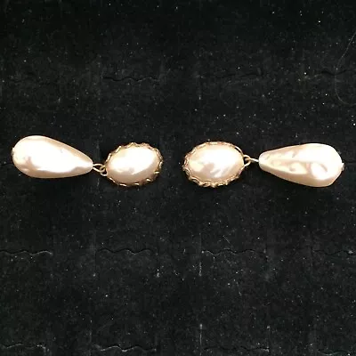 Miriam Haskell Faux White Pearls Gold Tone Clip Earrings - 651 • £2.61