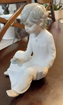 Lladro Zaphir  Boy Sitting Holding Candle And Book  ~ Mint • £21.20