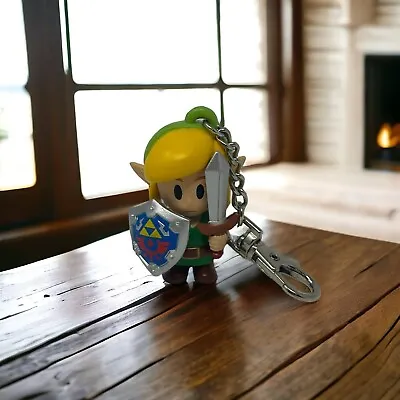 Nintendo Legend Of Zelda: Link's Awakening Keychain - E3 Exclusive • $39.99