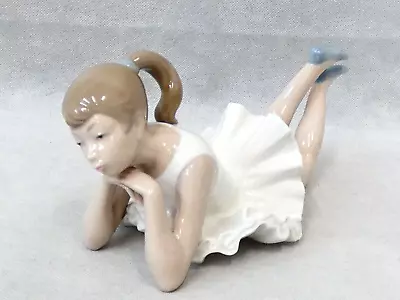 Lladro Nao Ballerina Figurine (Pensive Ballet Dancer) 0149 Dancer - 22cm (Mar) • £9.99