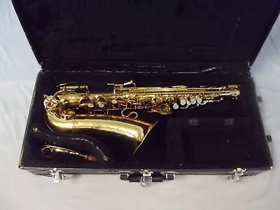 SOLID QUALITY! SIGNET By SELMER ALTO SAXOPHONE + CASE • $225