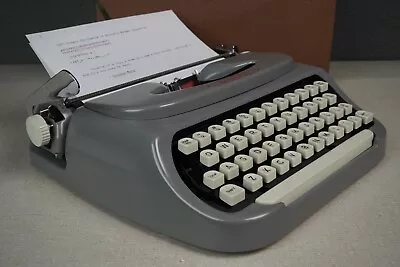 Mid Century Modern 1967 Singer Scholastic T4 Portable Manual Typewriter W/ Case • $149.99