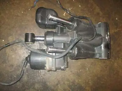 Suzuki DF70 Outboard Tilt Trim Unit • $400