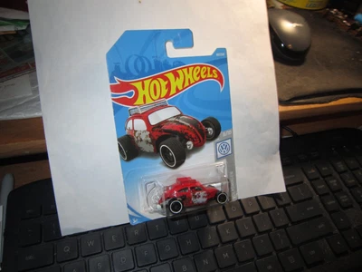 $3.89 • Buy 2019 Hot Wheels Custom #69 Volkswagen Beetle Series 8/10