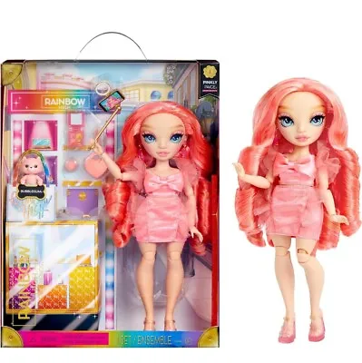 Rainbow High New Friends Pinkly Paige Fashion Doll With Accessories New /840 • £29.90