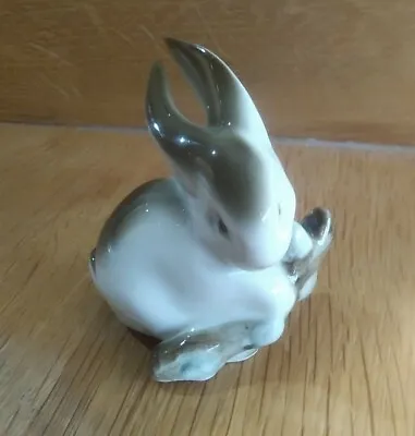 Zsolnay Pecs Hungary Porcelain Rabbit With Fish Excellent Condition  • £10