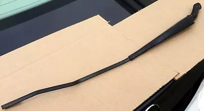 Volvo S60 V70 XC70 V70  S60R 8624269 PASSENGER Right Windshield Wiper Arm OEM • $29.20