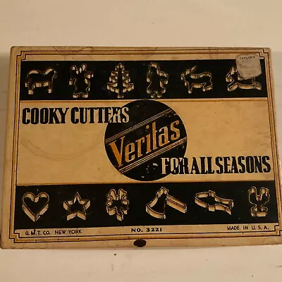 VINTAGE Set Of 12 Veritas COOKY Cookie CUTTERS For All Seasons In Orignial Box • $19.99