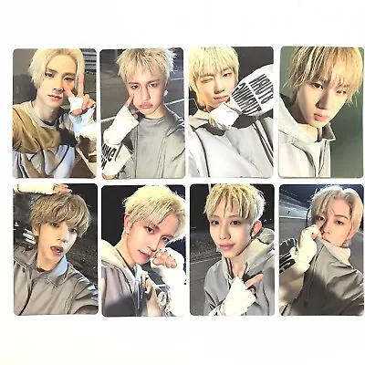 [8TURN] STUNNING / The New Ver. Official Photocard #1 • $1.35