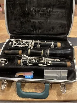 Bundy Resonite Clarinet With Case Open Hole Unserviced • $60