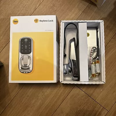 Yale Keyless Connected Touch Screen Smart Door Lock • £60