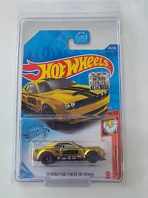 Hot Wheels Super Treasure Hunt '18 Dodge Challenger Srt Demon Factory Sealed • $43