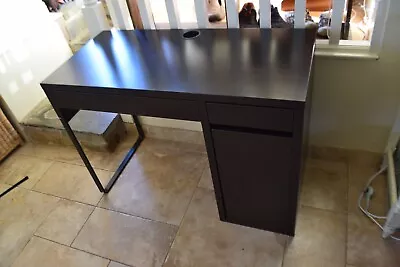£10 • Buy IKEA Micke Desk - Black