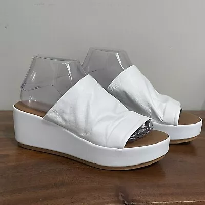 A Giannetti Size 8.5 White Leather Wedge Heels Slide Sandals Made In Italy NEW! • $19.99