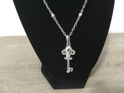 $50 • Buy Judith Ripka Sterling Silver 925 Texture Link CZ Chain & Key Pendant Necklace