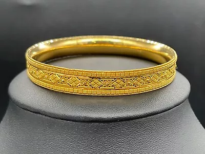 Ladies 22ct Yellow Gold Round Bangle (Pre-Owned) • $3759