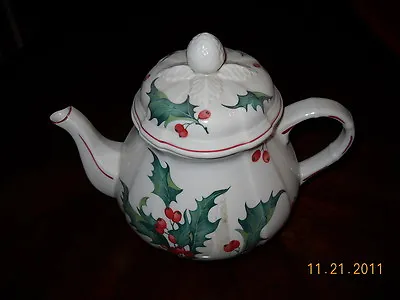 Villeroy & Boch HOLLY Teapot • $140