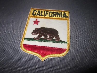 Vintage CALIFORNIA State Bear Flag PATCH • $14.99